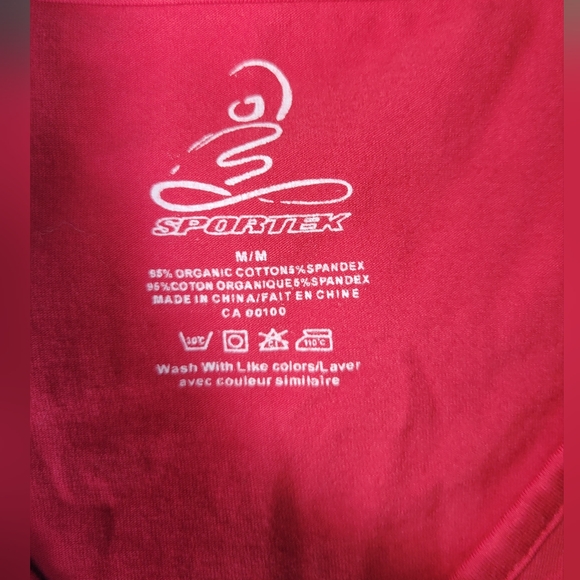 Classic Red V-Neck Tee - Picture 4 of 4